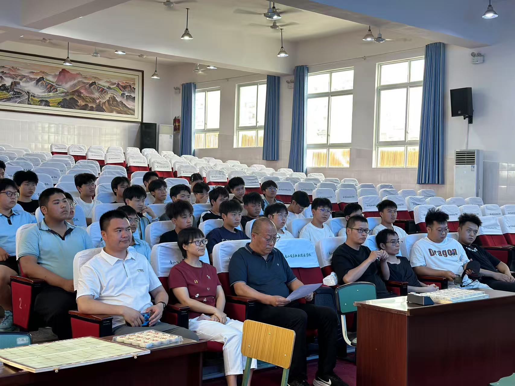 觀看.jpg 觀看.jpg